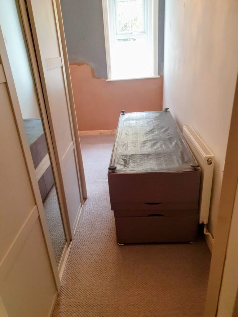 f256bde9-7760-4cfd-8fdb-74f566ca0823